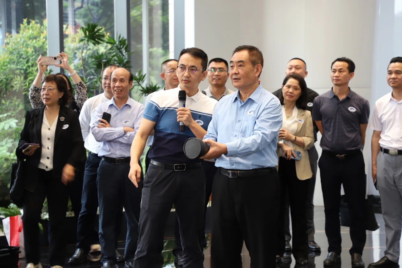 1752043325752 cf7db27bef0e42bd4d2eb571e350fa69